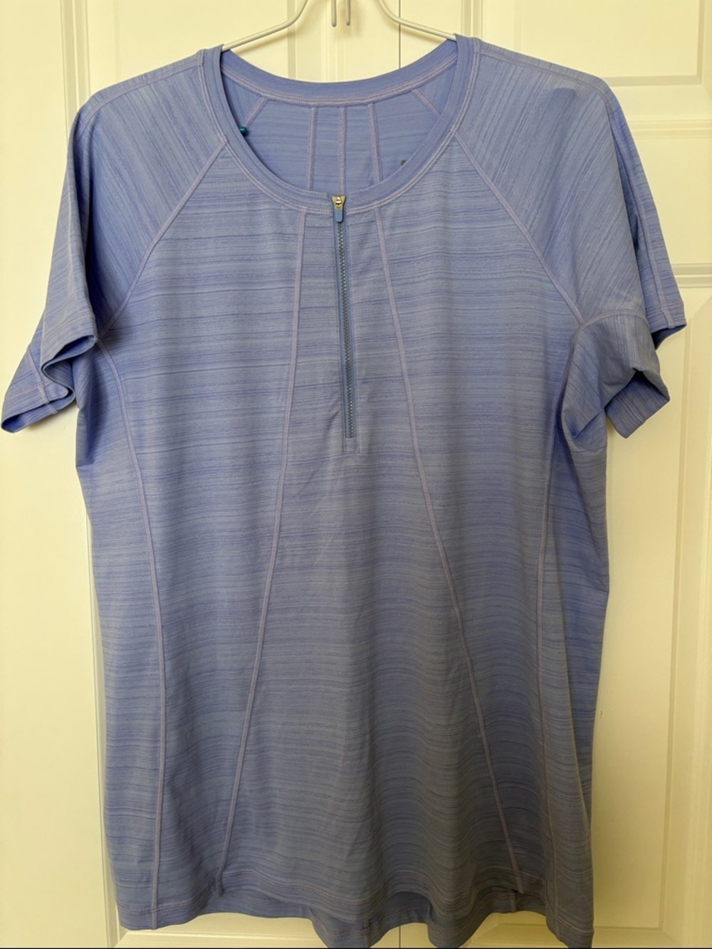 Athleta Lavender Front-Zip Performance Top EUC 🙌